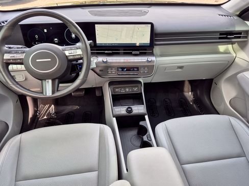 Used 2024 Hyundai Kona Limited FWD image 13