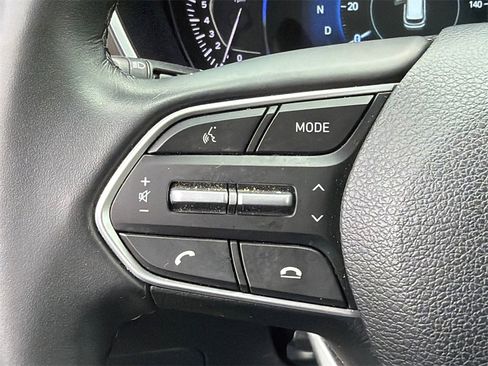 Used 2020 Hyundai Santa Fe Limited image 25