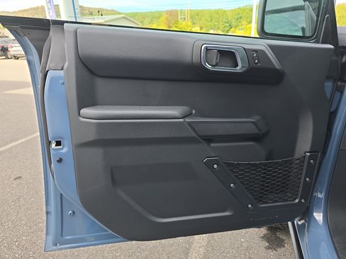 New 2025 Ford Bronco Badlands image 18