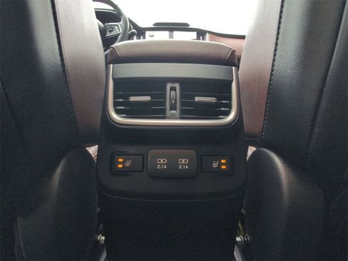 Used 2021 Subaru Outback Touring XT image 15