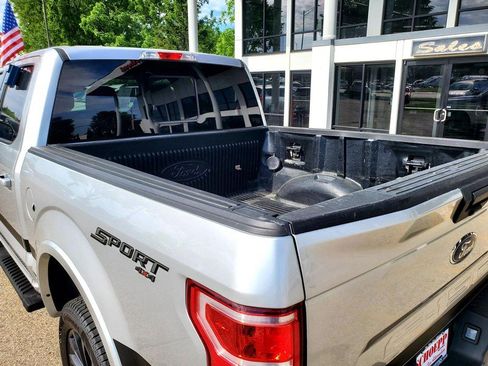 Used 2019 Ford F150 XLT w/ Equipment Group 302A Luxury AWD/4WD image 8