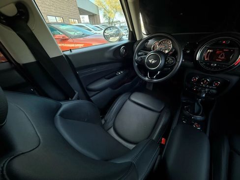 Used 2017 MINI Cooper Clubman S image 44