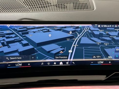 Used 2024 BMW i5 eDrive40i RWD image 18