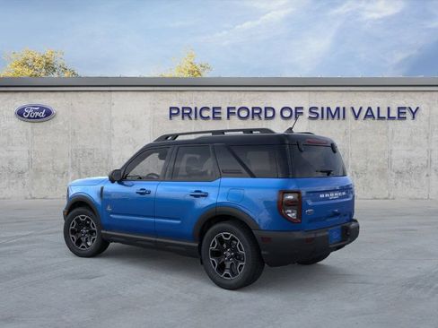Used 2025 Ford Bronco Sport Outer Banks w/ Outer Banks Tech Package+ AWD/4WD image 4
