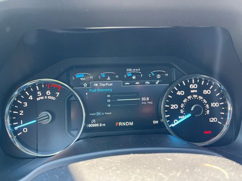 Used 2019 Ford F150 Lariat w/ Trailer Tow Package AWD/4WD image 19