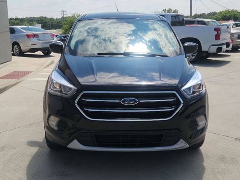 Used 2019 Ford Escape SE FWD image 9