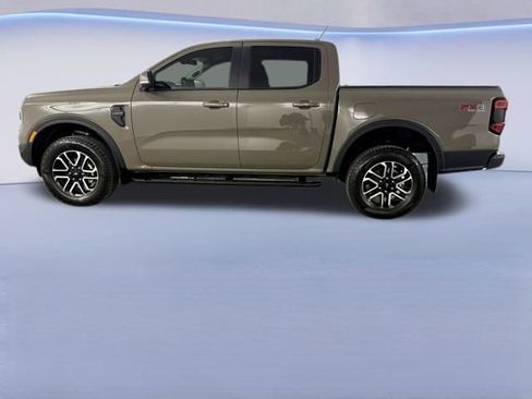 Used 2025 Ford Ranger Lariat w/ FX4 Off-Road Package image 5
