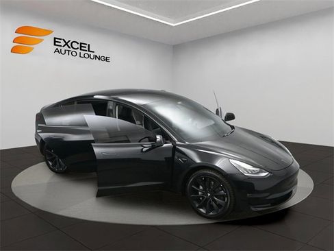 Used 2018 Tesla Model 3 Long Range image 42