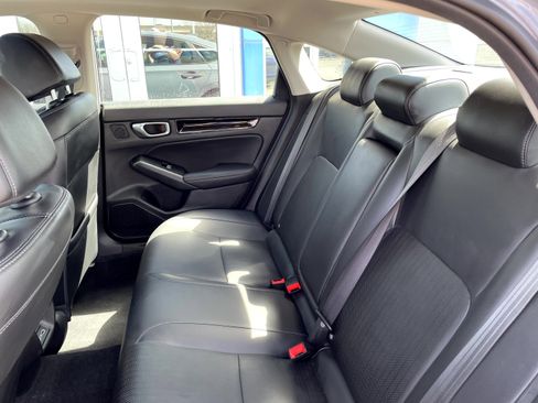Used 2024 Honda Civic Touring image 10