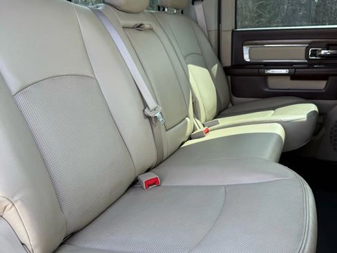 Used 2014 RAM 2500 Laramie w/ Convenience Group image 43