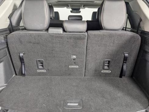 Used 2024 MAZDA CX-90 3.3 Turbo w/ Preferred Plus image 19