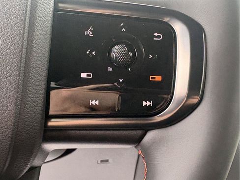 New 2026 Nissan Armada PRO-4X AWD/4WD image 18