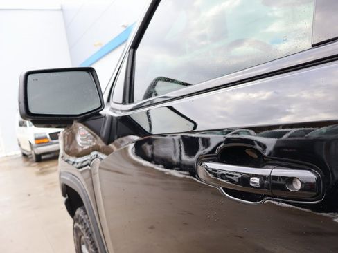 New 2025 GMC Sierra 1500 AT4X image 10