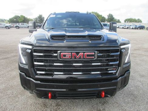 New 2026 GMC Sierra 3500 AT4 w/ AT4 Premium Plus Package AWD/4WD image 12