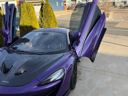 Used 2019 McLaren 600LT image 10