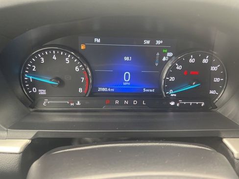 Used 2022 Ford Explorer XLT image 16