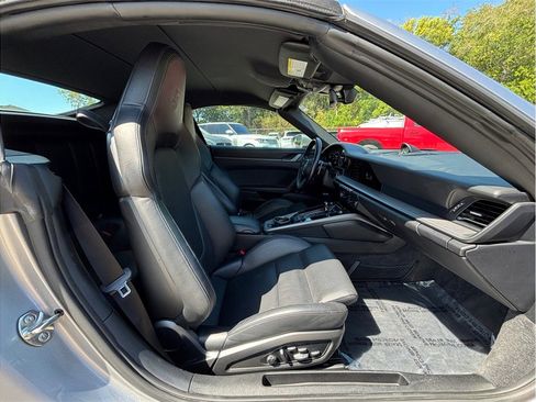 Used 2022 Porsche 911 Carrera 4S image 44