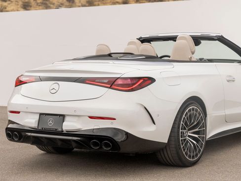 Used 2026 Mercedes-Benz CLE 53 AMG 4MATIC Cabriolet image 11
