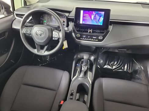 Used 2023 Toyota Corolla LE FWD image 15