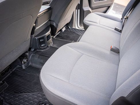 Used 2021 RAM 2500 Big Horn image 27