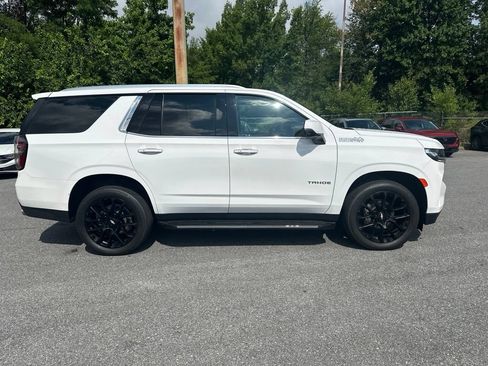 Used 2023 Chevrolet Tahoe High Country AWD/4WD image 4
