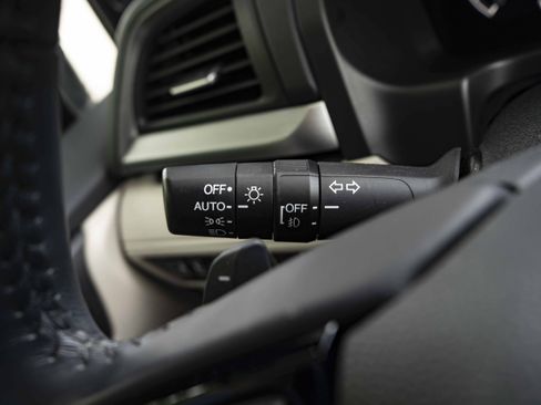 Used 2025 Honda Odyssey EX-L image 24