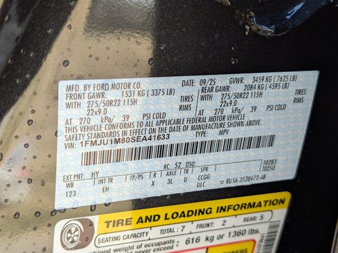 New 2025 Ford Expedition Platinum w/ Driver's Package image 27