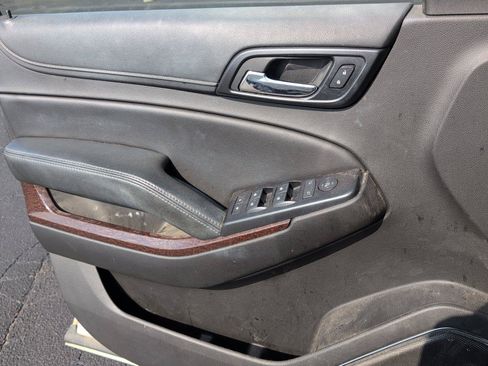 Used 2018 GMC Yukon SLE w/ SLE Value Package RWD image 15