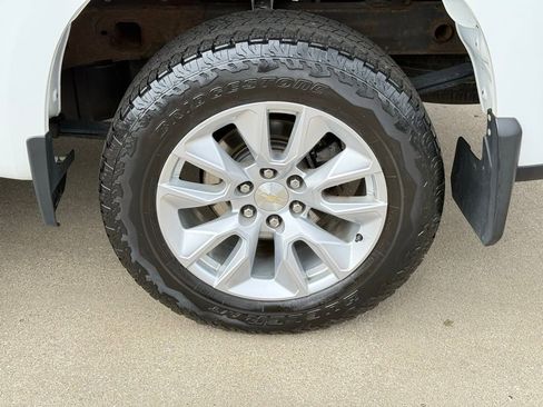 Used 2022 Chevrolet Silverado 1500 Custom image 19