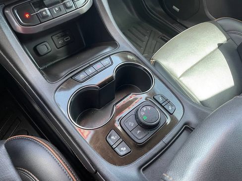 Used 2021 GMC Acadia AT4 AWD/4WD image 20