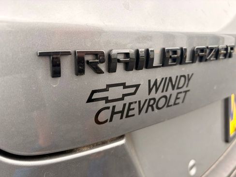 New 2026 Chevrolet TrailBlazer RS w/ Convenience Package FWD image 10