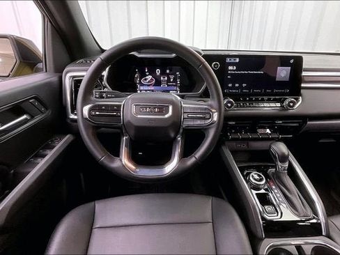 Used 2023 GMC Canyon Elevation w/ Elevation Premium Package image 5