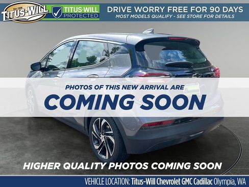 Used 2023 Chevrolet Bolt LT w/ Infotainment Package FWD image 3