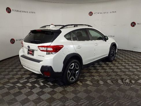 Used 2019 Subaru Crosstrek 2.0i Limited w/ Moonroof Package w/Navigation AWD/4WD image 4