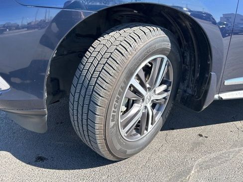 Used 2019 INFINITI QX60 Luxe w/ Essential Package image 18