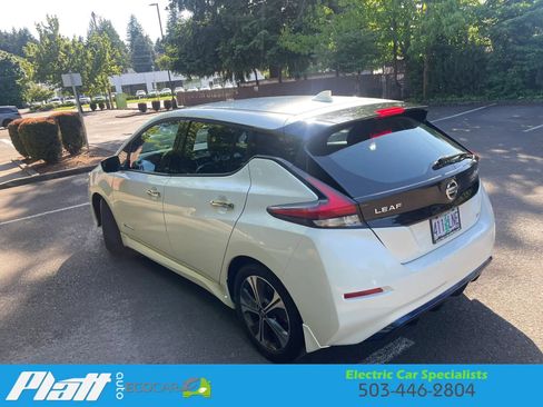 Used 2019 Nissan Leaf SL w/ SL Technology Package FWD image 7