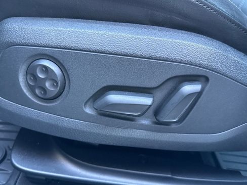 Used 2022 Audi A5 2.0T Premium Plus w/ Premium Plus image 13