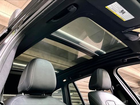 Used 2021 BMW X3 sDrive30i w/ Executive Package RWD image 13