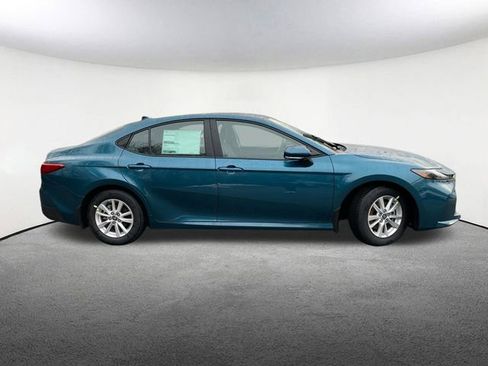 New 2026 Toyota Camry LE image 14