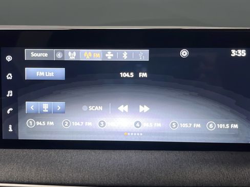 Certified 2025 Nissan Kicks SV w/ SV Premium Package AWD/4WD image 15