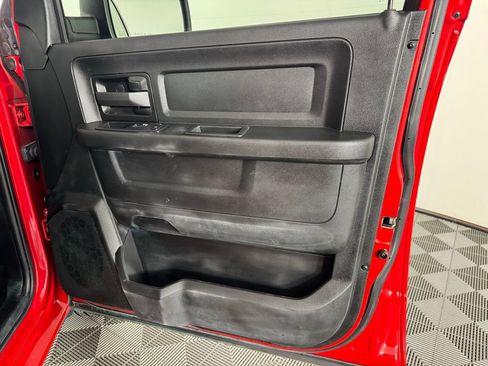 Used 2023 RAM 1500 Tradesman w/ Chrome Appearance Group AWD/4WD image 36