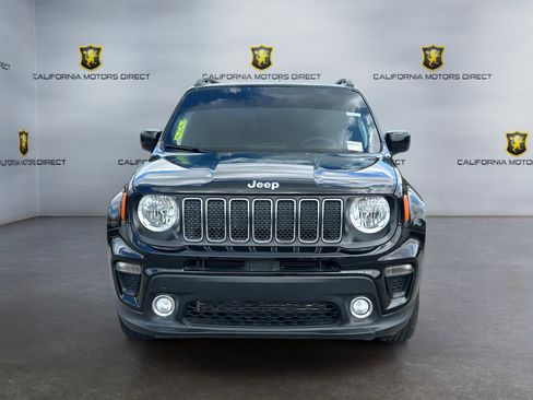 Used 2019 Jeep Renegade Latitude w/ Popular Equipment Group AWD/4WD image 2