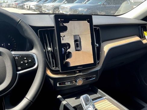 New 2026 Volvo XC60 B5 Plus w/ Protection Package Premier image 17