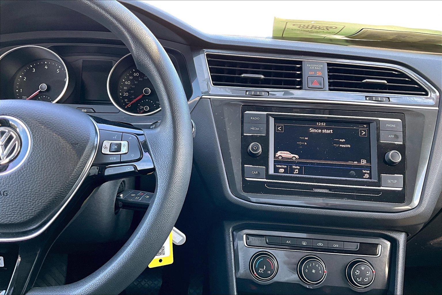 Used 2019 Volkswagen Tiguan S FWD image 20