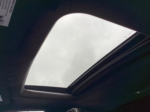 Used 2024 GMC Sierra 1500 AT4X image 16