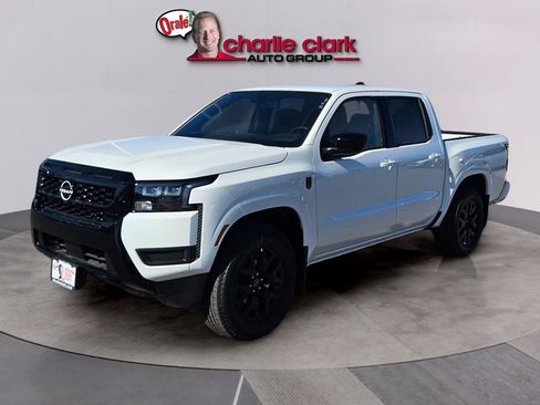 New 2026 Nissan Frontier SV w/ Tow Package AWD/4WD image 2