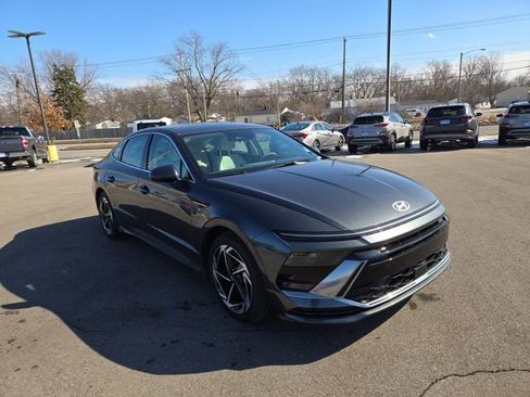 New 2026 Hyundai Sonata SEL image 4