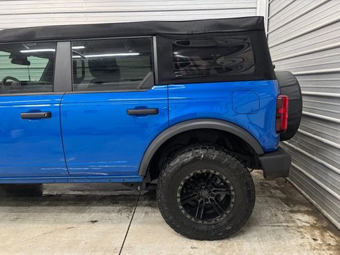 Used 2023 Ford Bronco 4-Door image 7