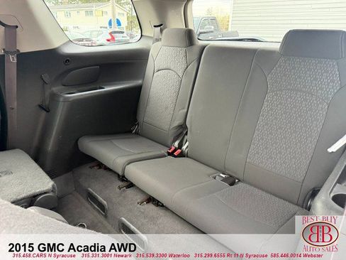 Used 2015 GMC Acadia SLE image 12