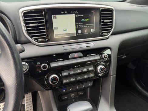 Used 2020 Kia Sportage SX image 10
